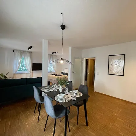Zentrales Innenstadt Mit Besonderem Flair Lejlighed