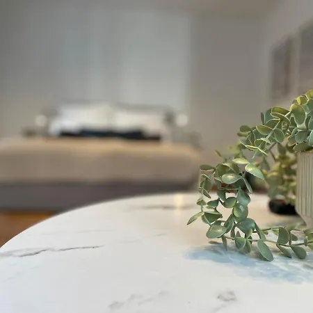 Zentrales Innenstadt Mit Besonderem Flair Апартаменты Штутгарт